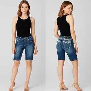 MISS ME✨ Low Rise Bermuda Jean Shorts 👖⚜️ Size 28
